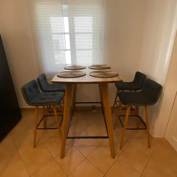 Gemütliche Handwerkerwohnung，位于慕尼黑的酒店
