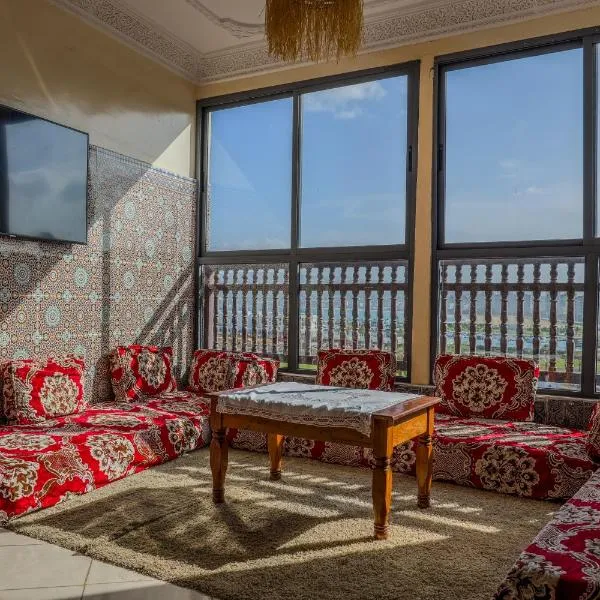 Yakout hostel，位于丹吉尔的酒店