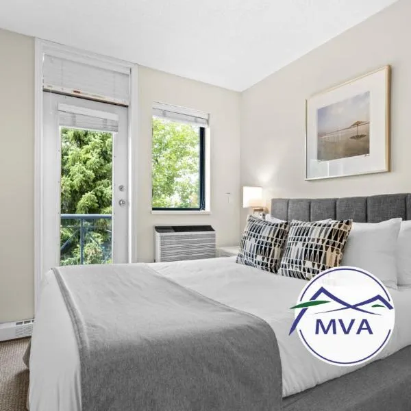 Alpenglow Lodge Two Bedroom Apartment by MVA，位于惠斯勒的酒店