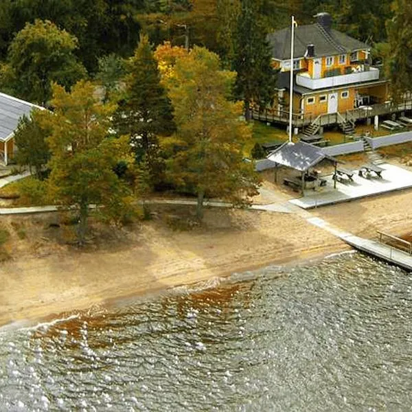 Årsunda Strandbad Sjösunda vandrarhem，位于Hedesunda的酒店