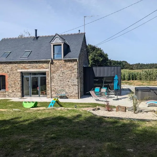 gîte de la petite clairière，位于Saint-Brandan的酒店