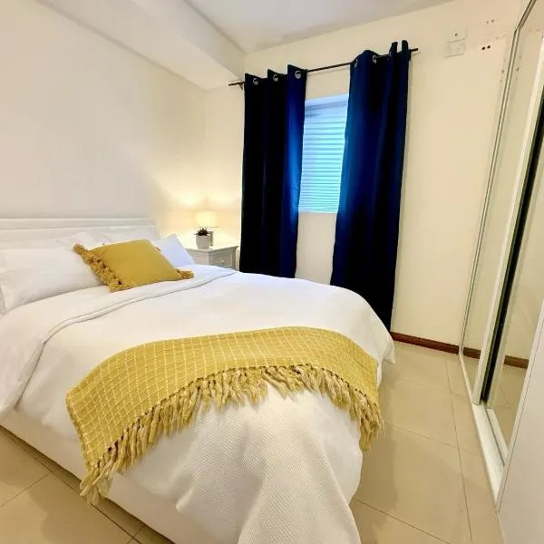 Self Contained Granny Flat - 2 BR，位于班克斯镇的酒店