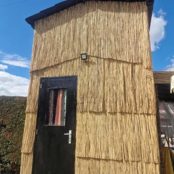 Tiny House，位于杜柏的酒店