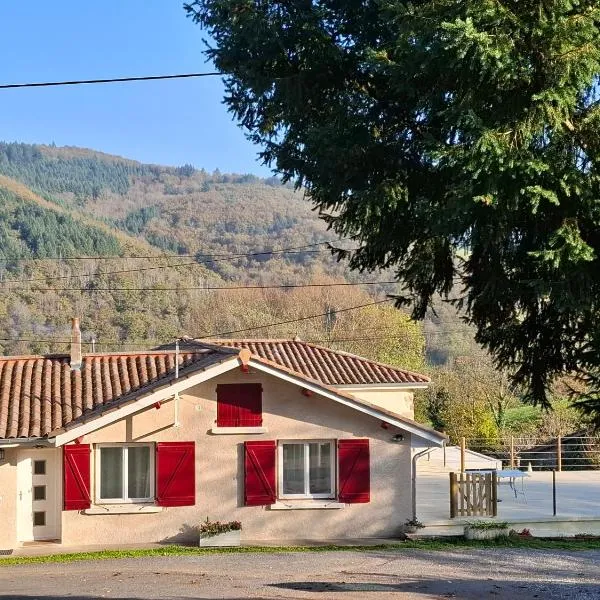 Au Gite des Champs，位于Lamure-sur-Azergues的酒店