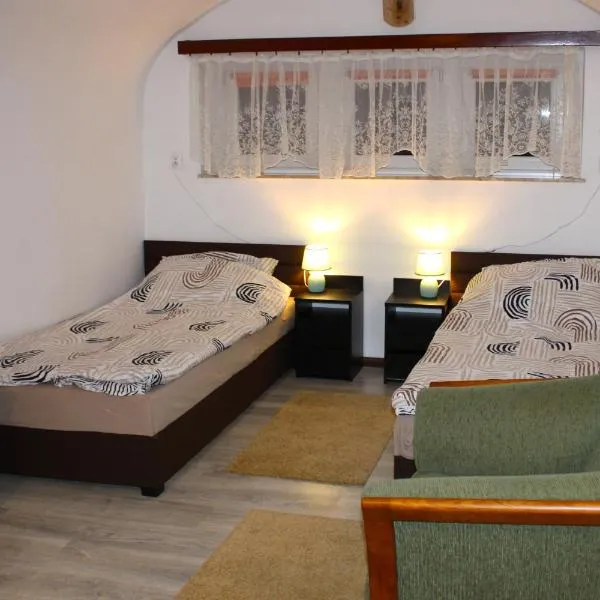 Apartament 2-pokojowy 55 m2, koło ZOO, Hali Stulecia，位于弗罗茨瓦夫的酒店