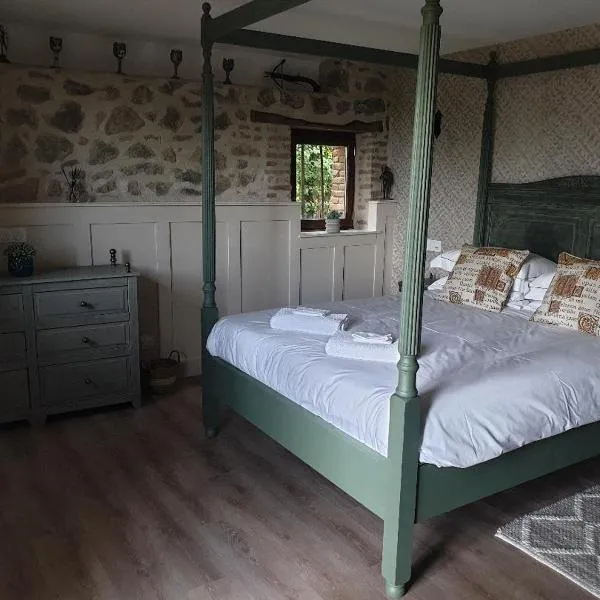 La Maison Ronde，位于Saint-Quentin-sur-Charente的酒店