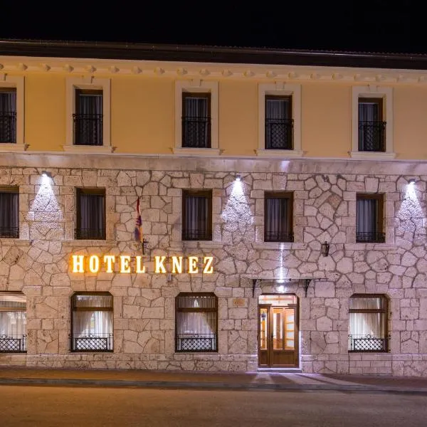 Hotel Knez,位于库普雷斯的酒店