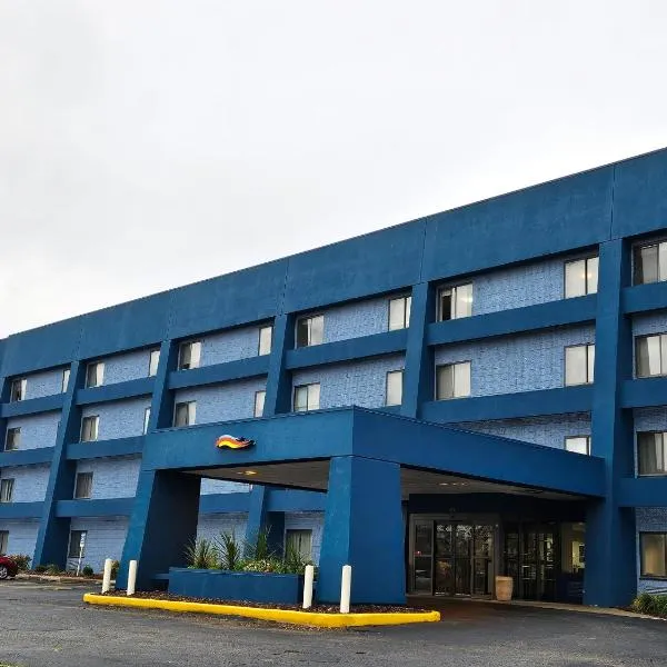 Days Inn by Wyndham Davenport，位于达文波特的酒店