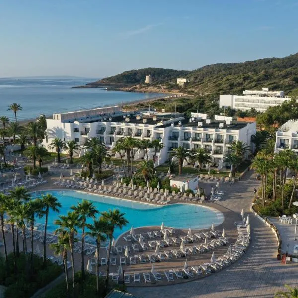 Grand Palladium White Island Resort & Spa - All Inclusive，位于普拉亚登博萨的酒店