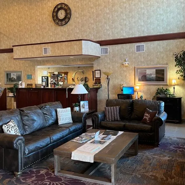 GrandStay Hotel & Suites Becker，位于Becker的酒店