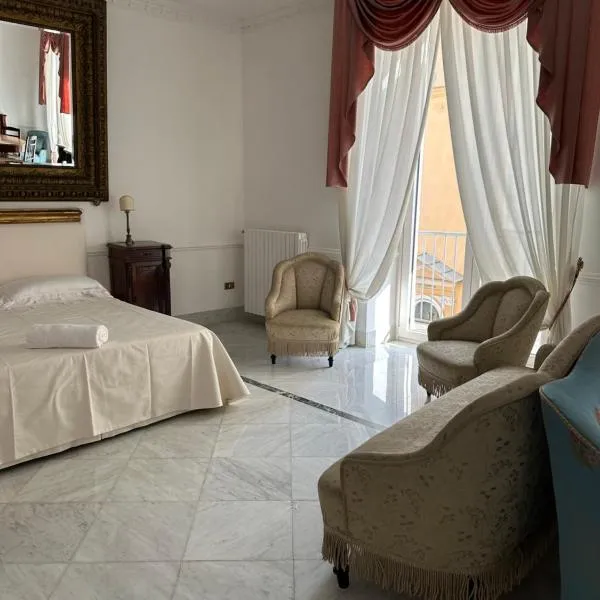 Luxury suite on the square，位于弗拉塔马焦雷的酒店