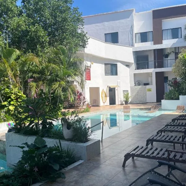 Hotel D Marco Exxpres，位于帕伦克的酒店