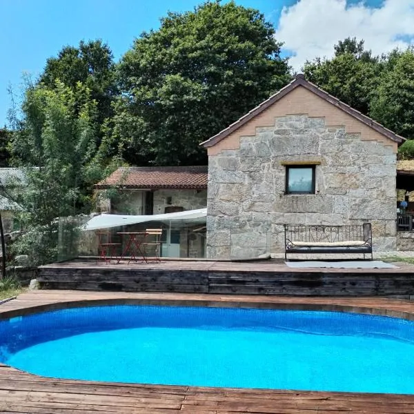 A Casa do outeiro，位于蓬特亚雷亚斯的酒店