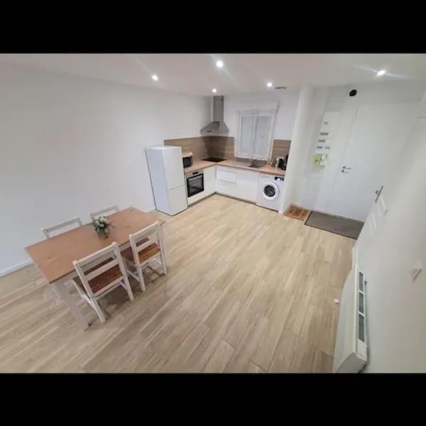 Maison au pied de la forêt，位于La Rue-Saint-Pierre的酒店