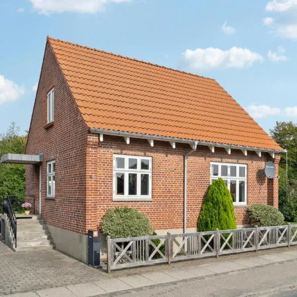 2 Bedroom Cozy Home In Ryomgård，位于Ryomgård的酒店