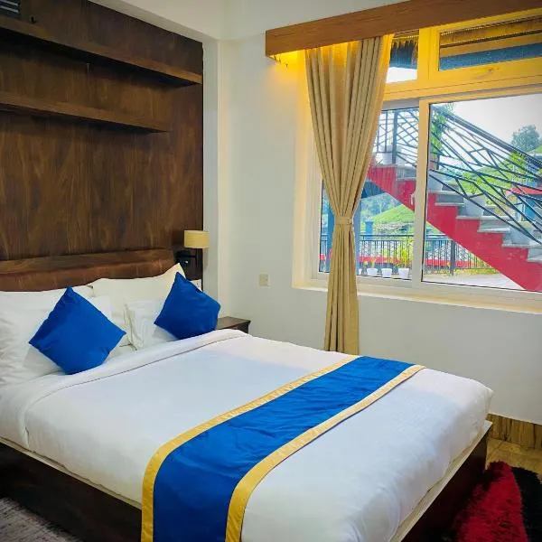 Easton Blue Hotel，位于Ilām的酒店