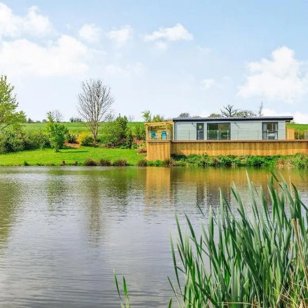 Ponsford Ponds - Goosedown Lodge，位于卡伦普顿的酒店