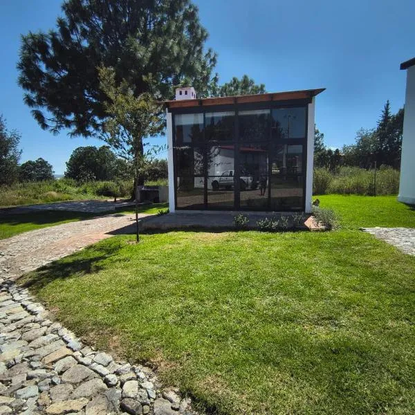 Cabañas pareja Tapalpa LUNA AZUL，位于塔帕尔帕的酒店