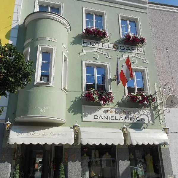 Hotel Garni Daniela Urich，位于Wolfsegg am Hausruck的酒店