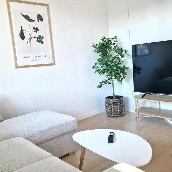 Villa Ruths Stay Pelto，位于科沃拉的酒店