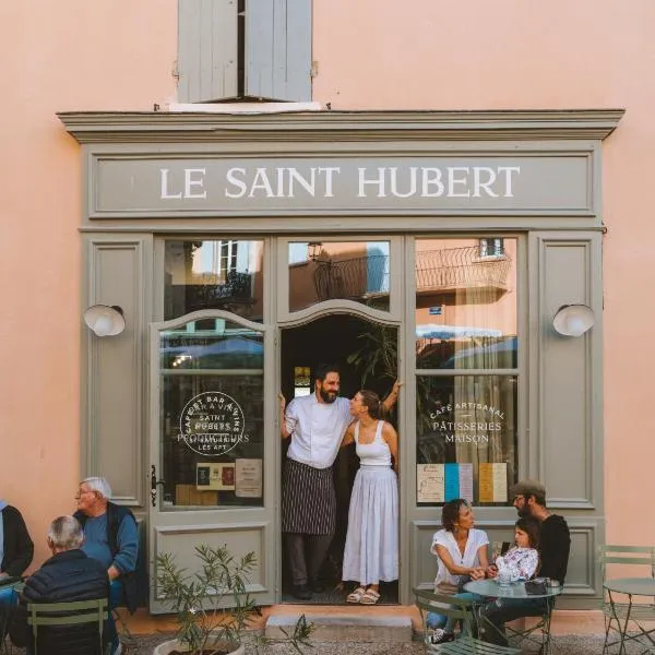 Le Saint Hubert，位于圣萨蒂南艾普特的酒店
