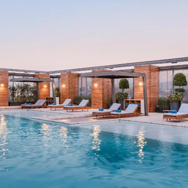 墨西哥城圣达菲希尔顿酒店，位于墨西哥城的酒店