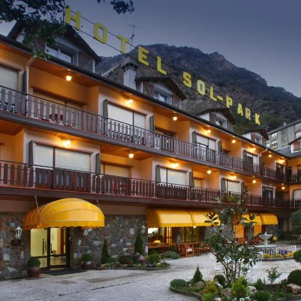 索尔公园酒店，位于圣胡利娅-德洛里亚的酒店