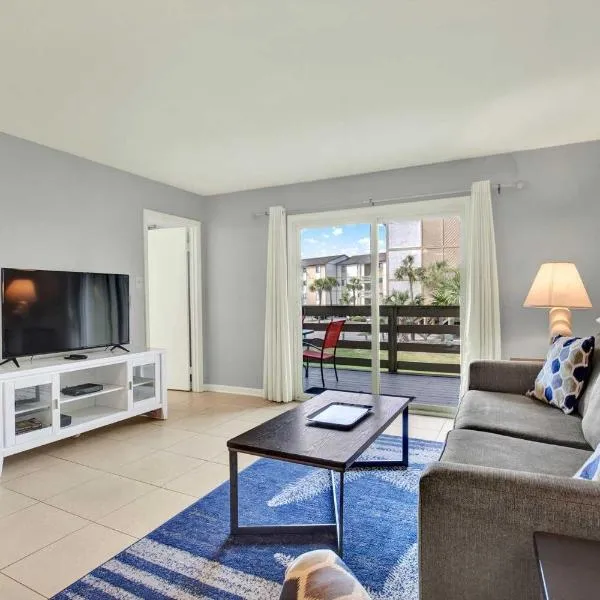 Lighthouse Point Rental 35A，位于泰比岛的酒店