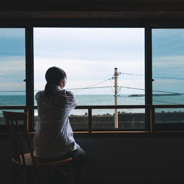 港に停泊する町のフロント moyai 舫，位于铫子市的酒店