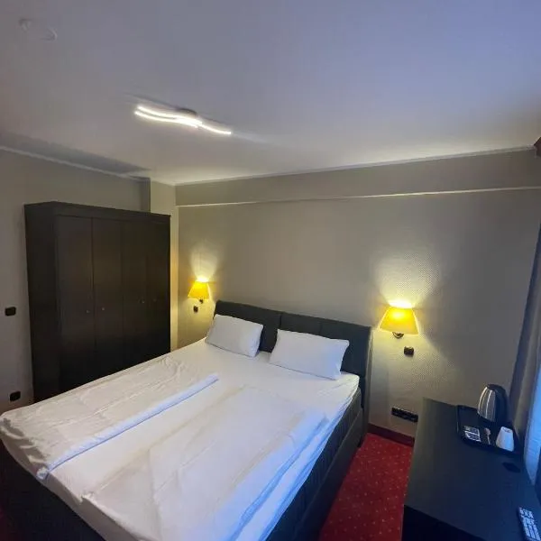 Sun Hotel，位于Essen的酒店