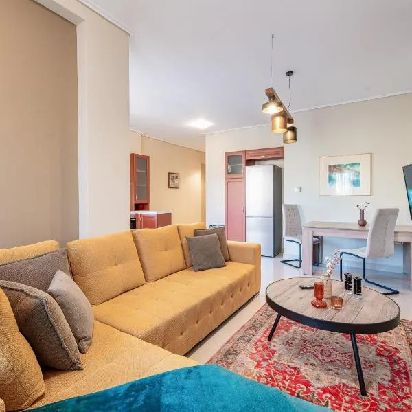 eleVSis 2，位于埃莱夫西纳的酒店