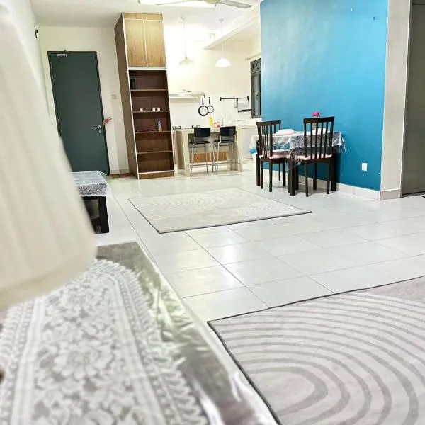 Rozu Homestay Shah Alam，位于莎阿南的酒店