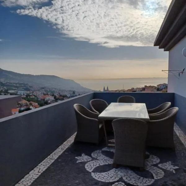 Ocean Paradise Til II，位于丰沙尔的酒店