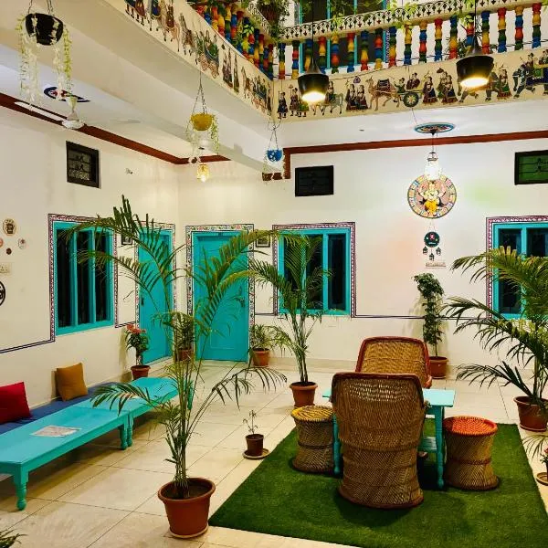 Hotel tulsi palace，位于布什格尔的酒店