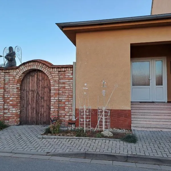 Jiřinka，位于Vracov的酒店