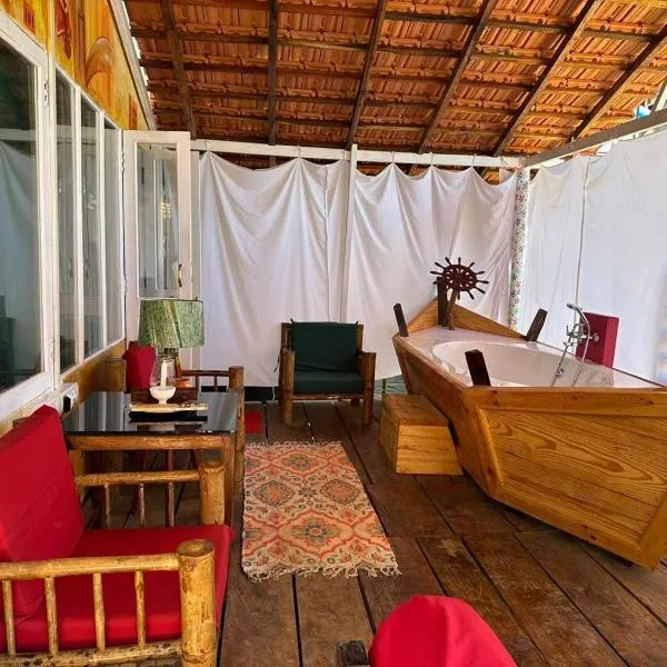 Art Resort Goa，位于帕罗林的酒店