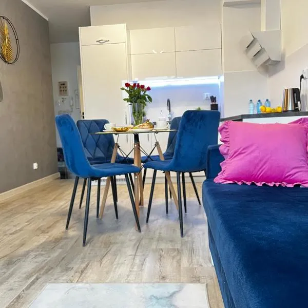 A&R Apartamenty Wenedów III, bezpłatny prywatny parking，位于科沙林的酒店