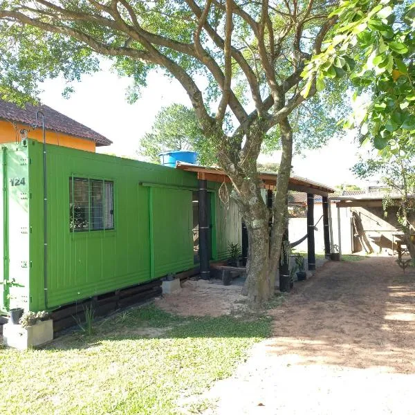 Casa Container á 3minutos da Lagoa，位于Tapes的酒店