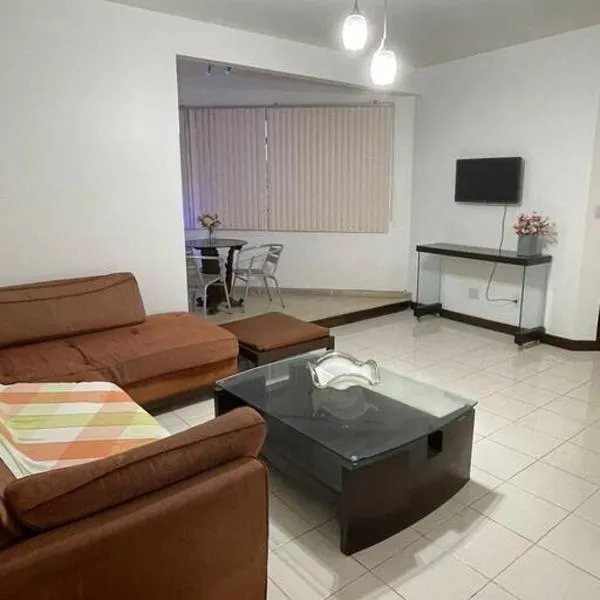Apartamento gigante e funcional em Ilhéus perto da praia，位于伊列乌斯的酒店