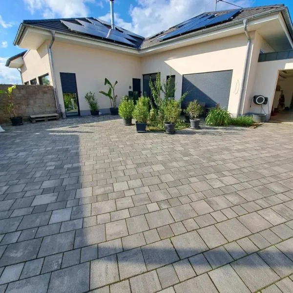 Apartment Diana，位于Kriegsfeld的酒店