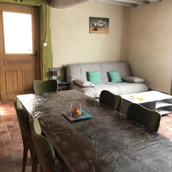 Petite maison paisible，位于Brillecourt的酒店