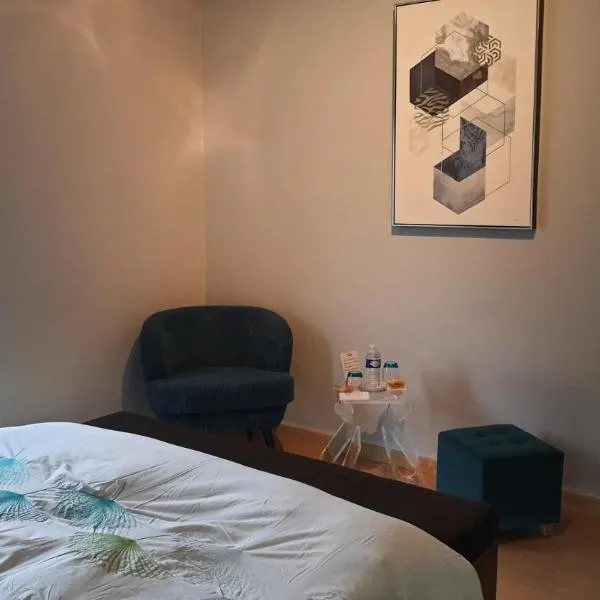 Les Chambres des 4 Vents - Chambres doubles à l'étage，位于Saint-Paul-en-Pareds的酒店