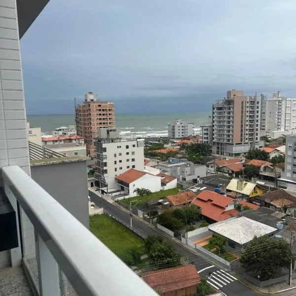Apto sacada vista mar navegantes，位于纳韦甘蒂斯的酒店