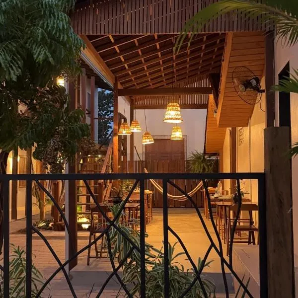 Pousada Ocazum Ilha do Amor，位于阿尔特杜尚的酒店