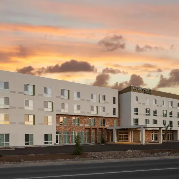 Courtyard by Marriott Reno Sparks，位于Clark的酒店