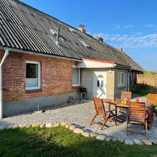 "Haus Landgang" für Naturliebhaber, strandnah, ruhig, mit großem Garten，位于佩佩洛的酒店