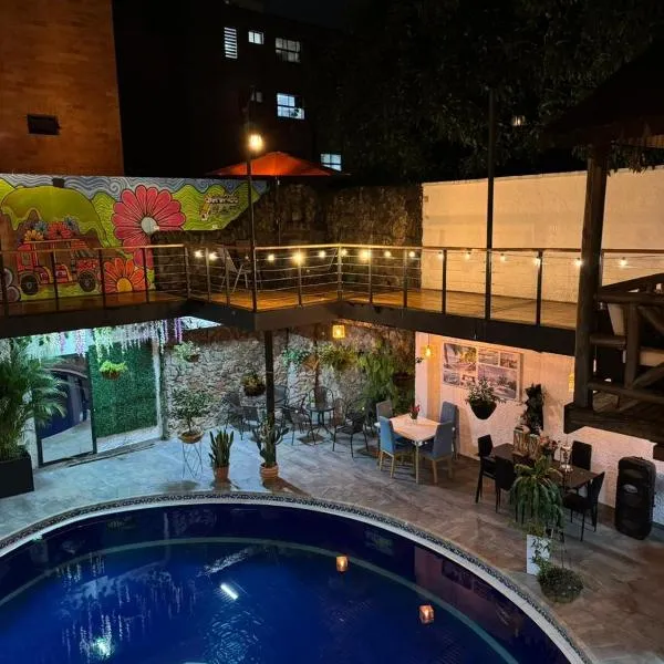Casa Boutique La Corona Medellin，位于恩维加多的酒店