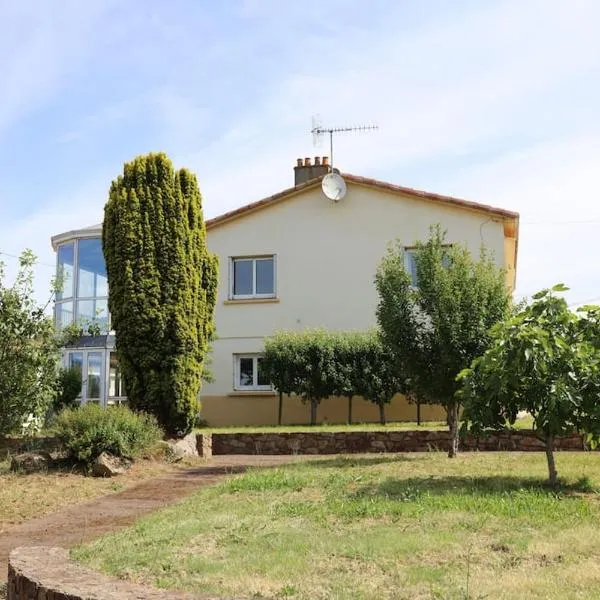 Le Gîte de Mellonia - 7 chambres，位于普佐日的酒店