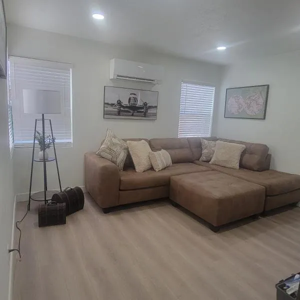 Cozy Cottage near USU，位于洛根的酒店