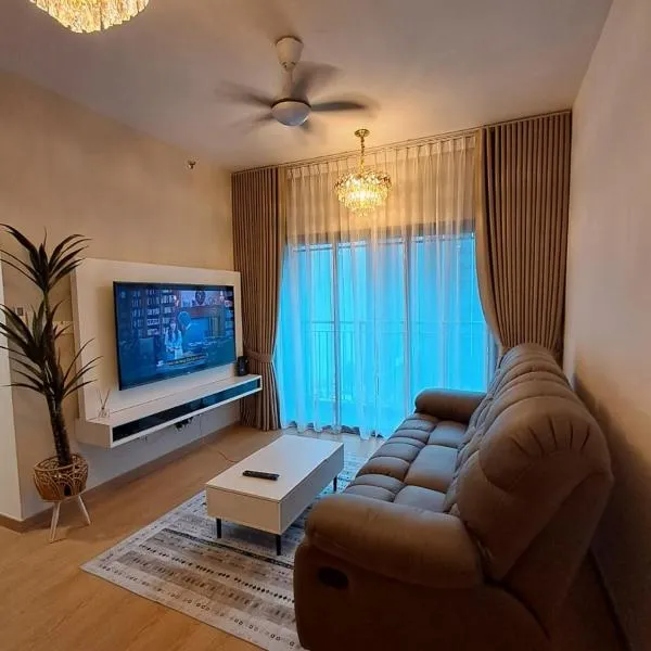 MayaBay Residence Splash Mania Gamuda Cove Homestay by Ara，位于Pulau Kempas的酒店